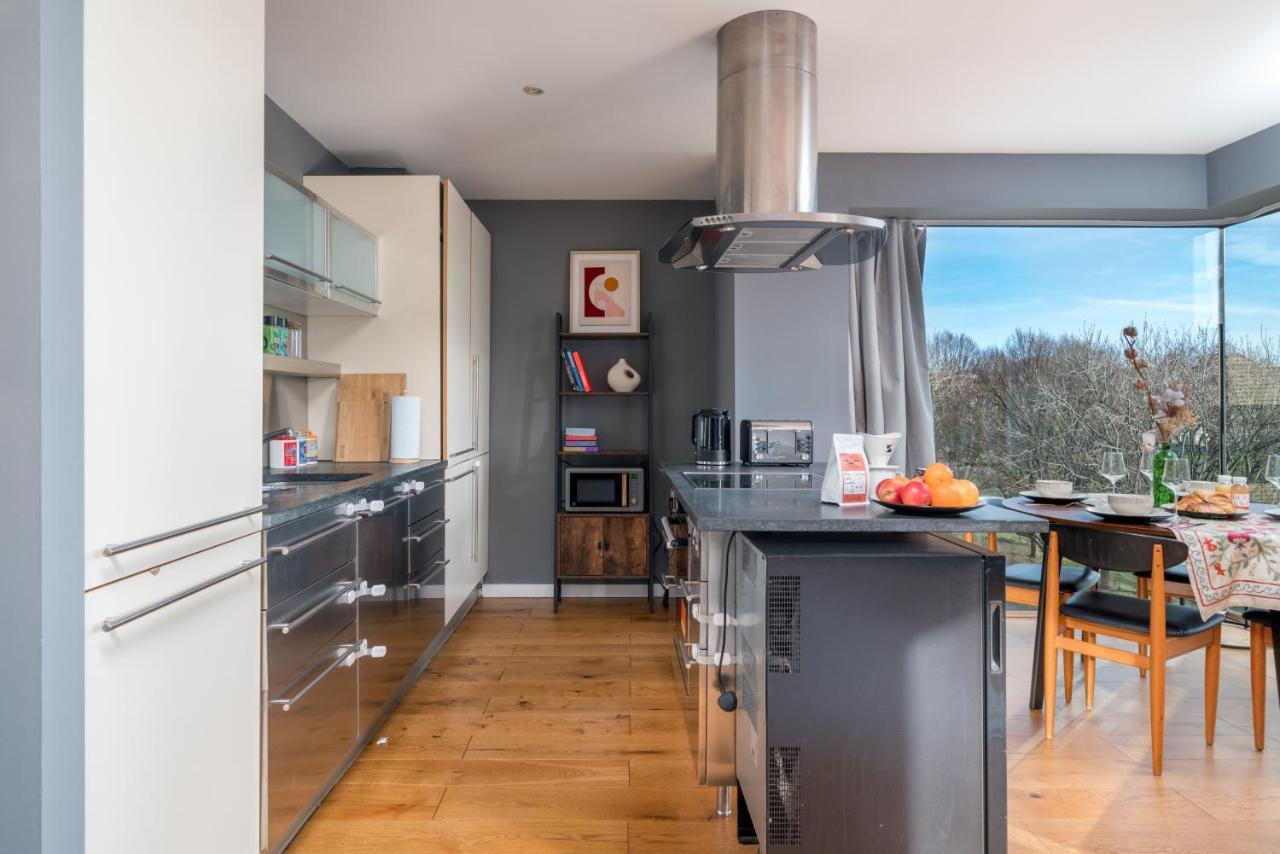 2 Bedroom Apartment With Park Views Shoreditch Лондон Екстер'єр фото